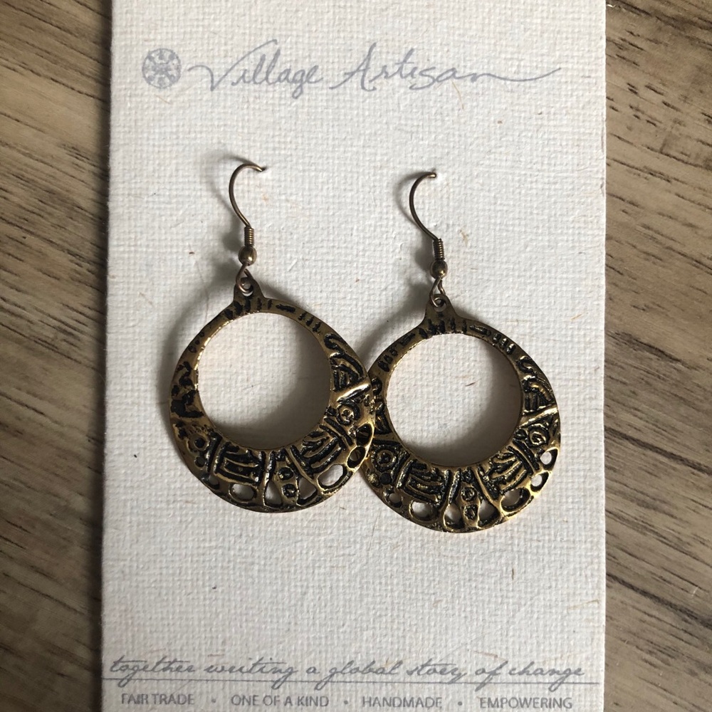 Mumtaz Earrings